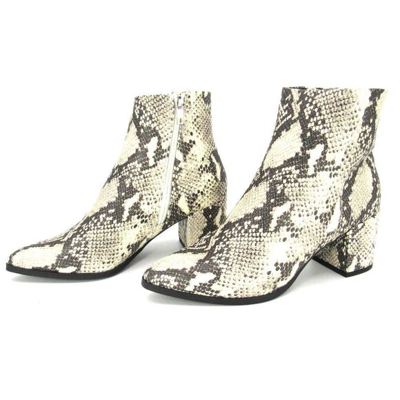 Madden Girl Women's White Snake Print Dafni Booties SZ 8.5 - Picture 3 of 9